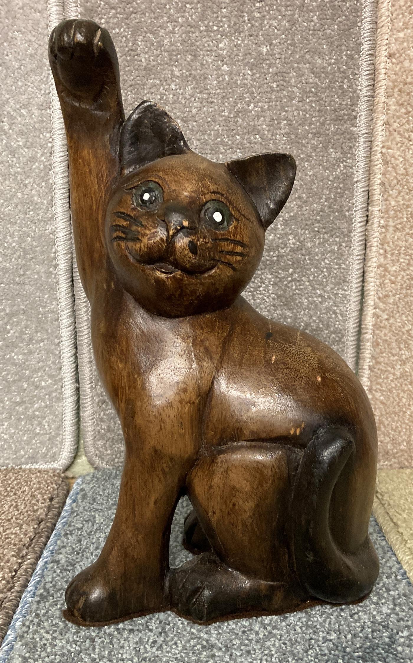 Vintage Wooden Maneki-Neko Cat